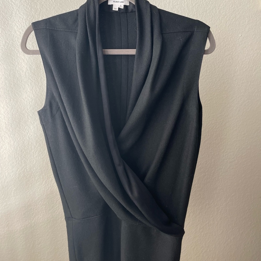 Black Sleeveless Drape Top - Picture 7 of 8